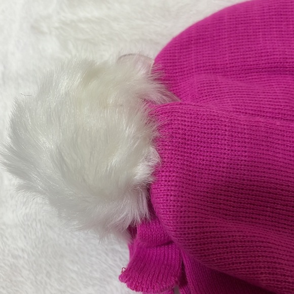 Set is 2, Adorable Frozen and Paw Patrol toddler Beanie hat and mittens. - Picture 11 of 11